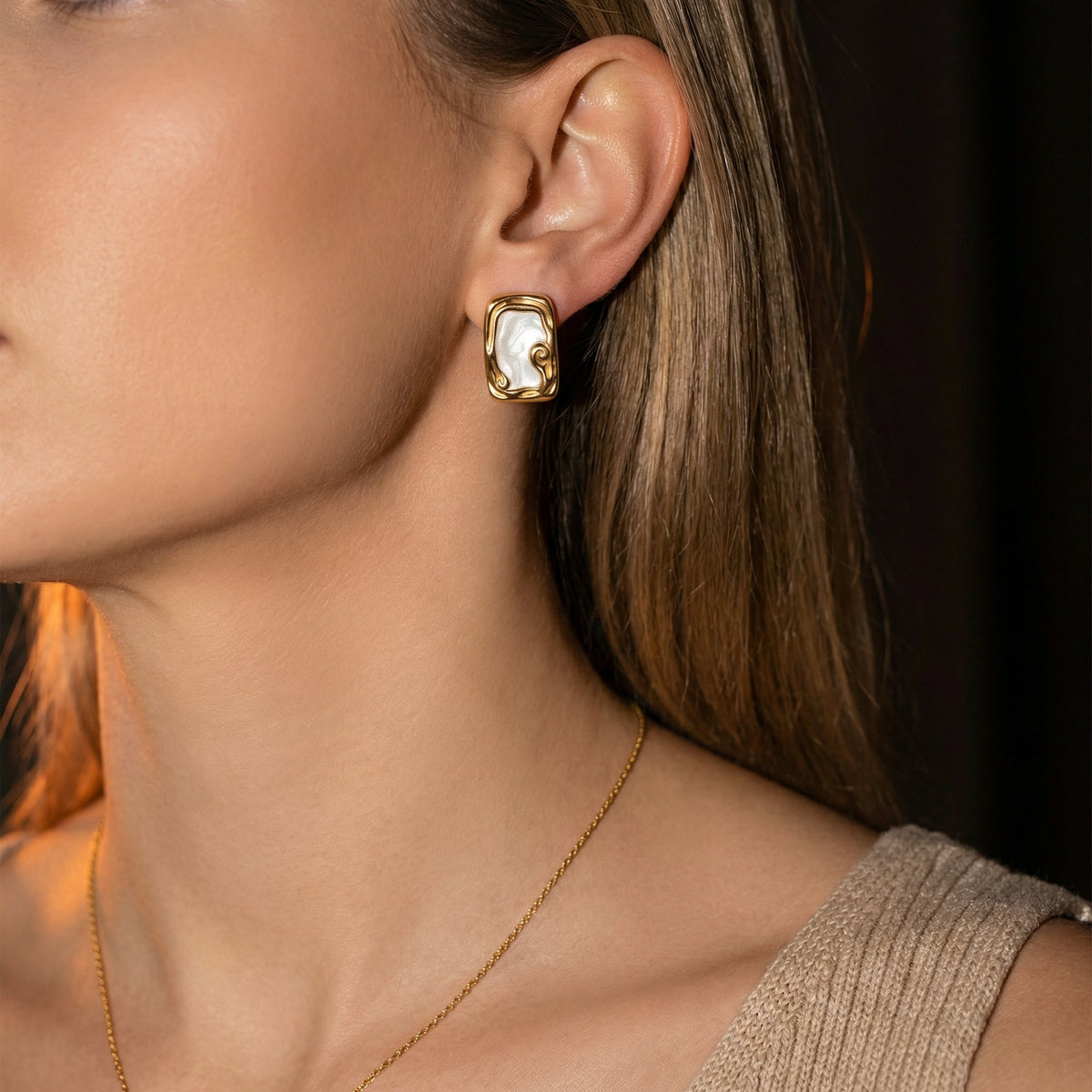 Calisse Earrings