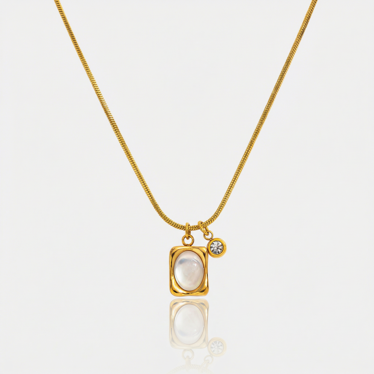 Elviane Necklace