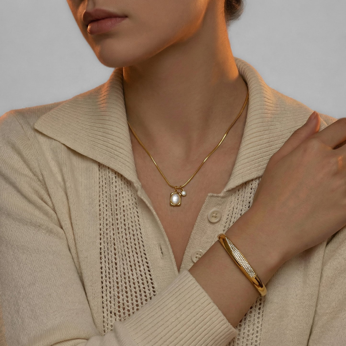 Elviane Necklace
